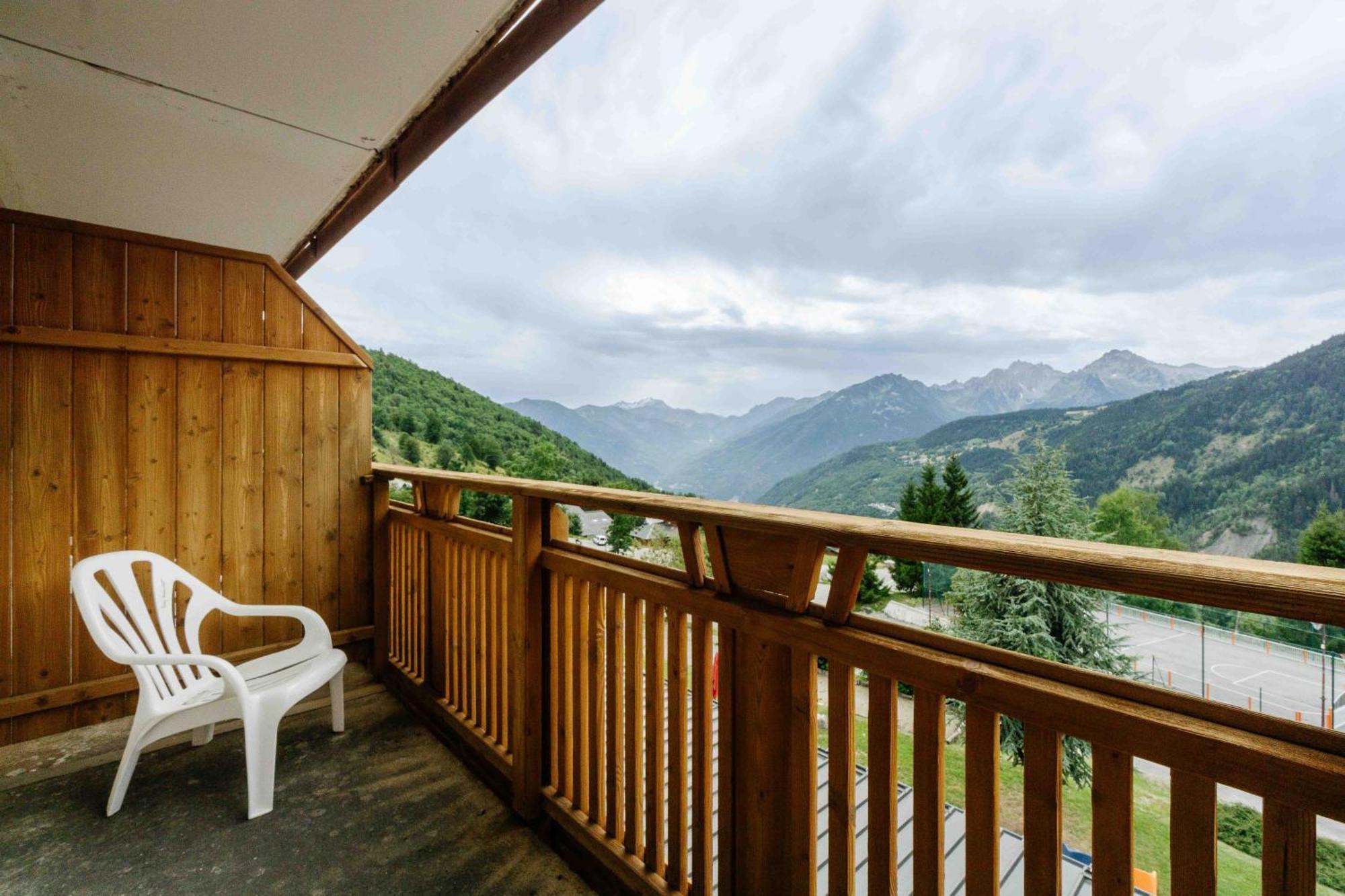 Village Vacances Atc Routes Du Monde Сен-Франсуа-Лоншам Екстер'єр фото