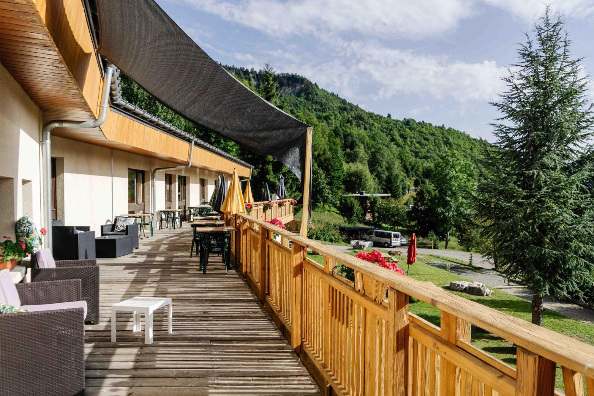 Village Vacances Atc Routes Du Monde Сен-Франсуа-Лоншам Екстер'єр фото